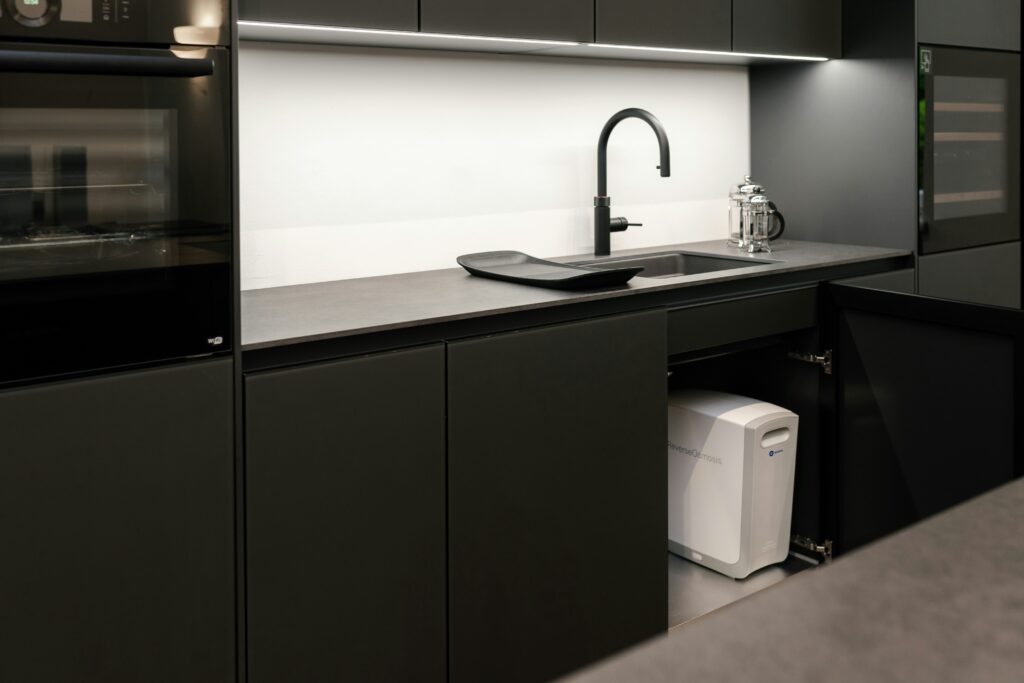 Glass Splashbacks Are The Perfect Addition To Any Home, Especially For DIY Enthusiasts Like Me